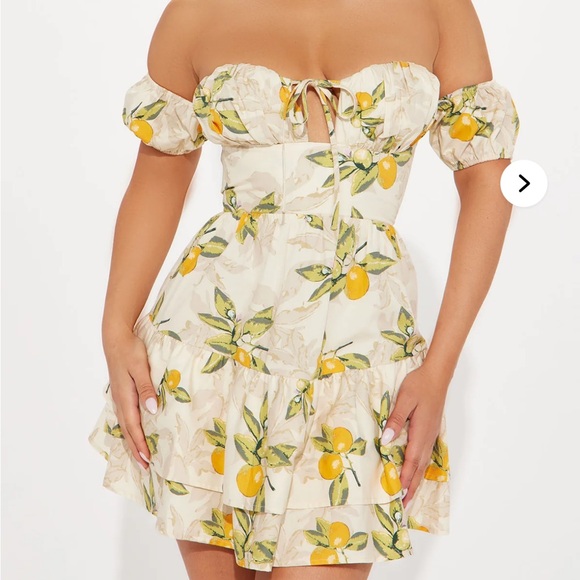 Lemon Floral Off-Shoulder Dress Fashion Nova Size 2X NEVER WORN PLUS SIZE - Picture 1 of 8